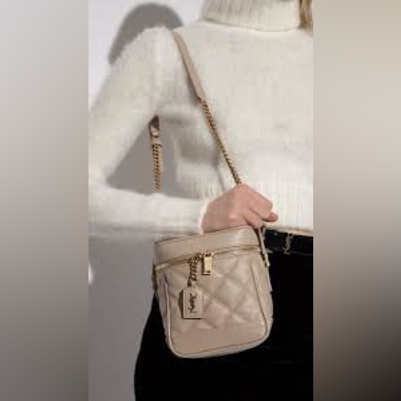 YVES SAINT LAURENT 80s Vanity Bag in Beige - Picture 3 of 13